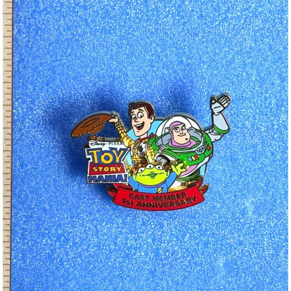 Disney 70299 Toy Story Mania Cast Member PIN 1st Anniversary LE 1250